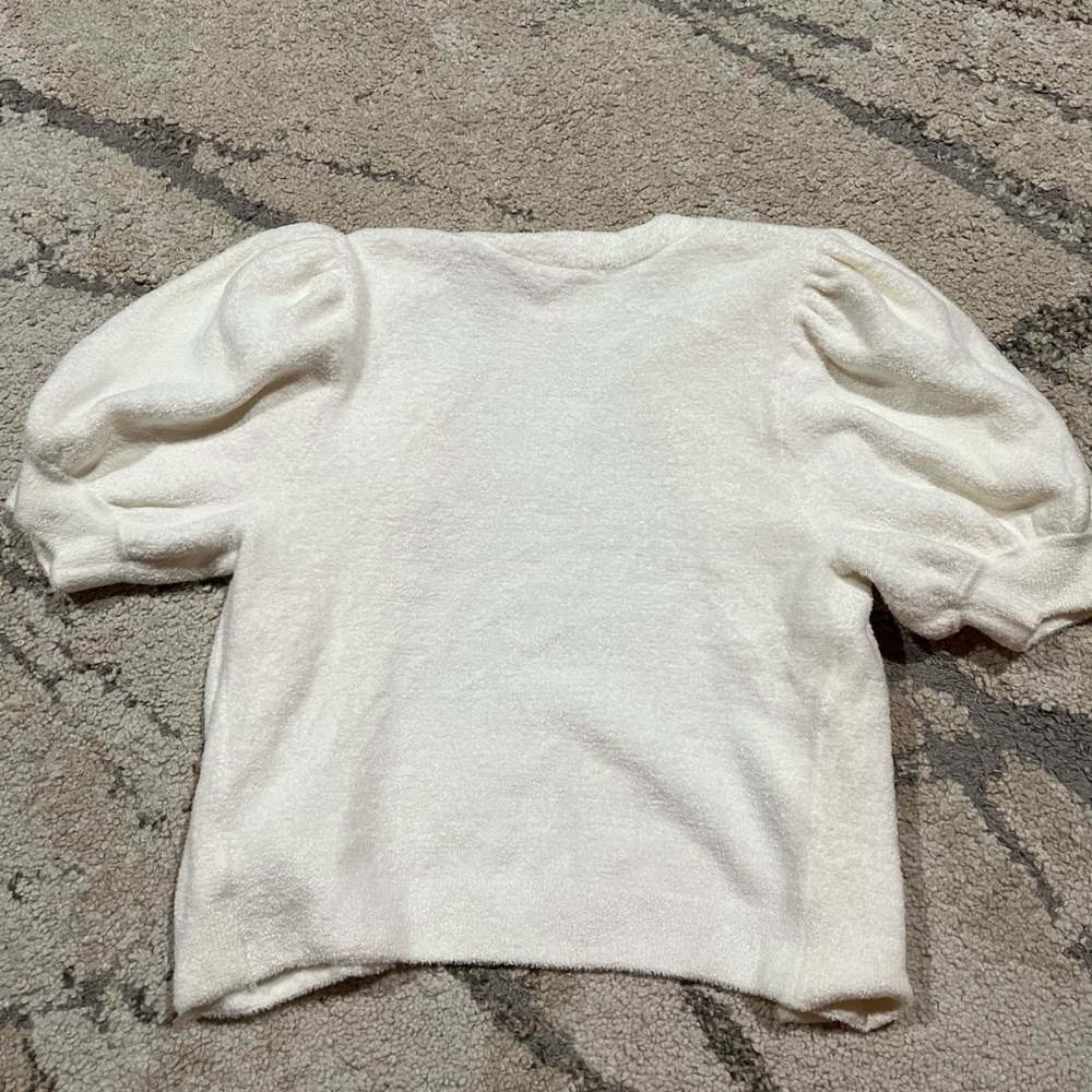 White Puffer Sleeve Sweater Shirt